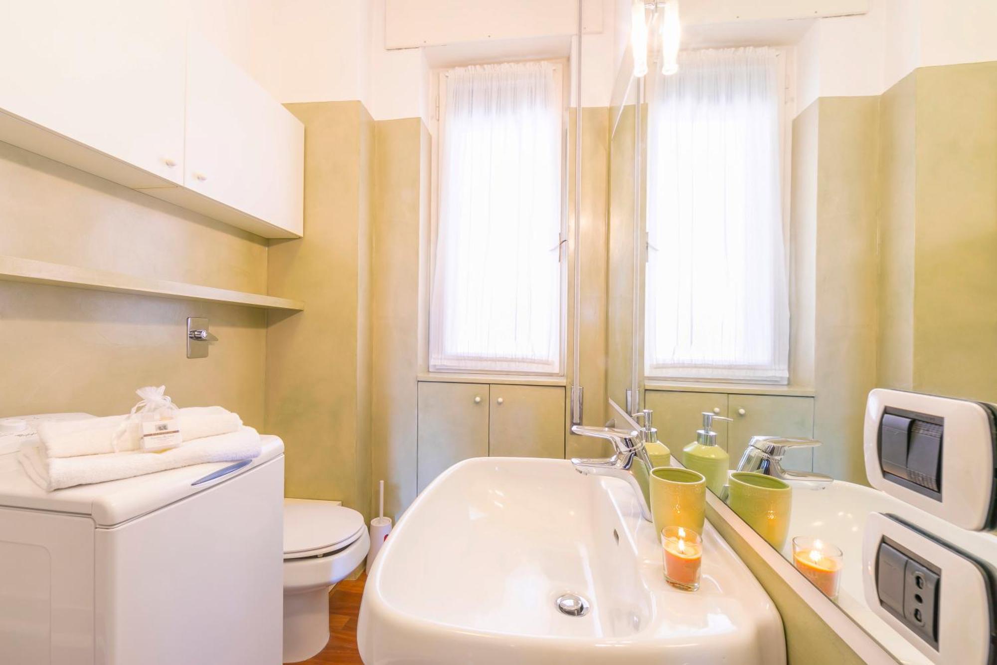 Appartamento Il Golfo Lake View - Happy Rentals Laveno-Mombello Exterior foto