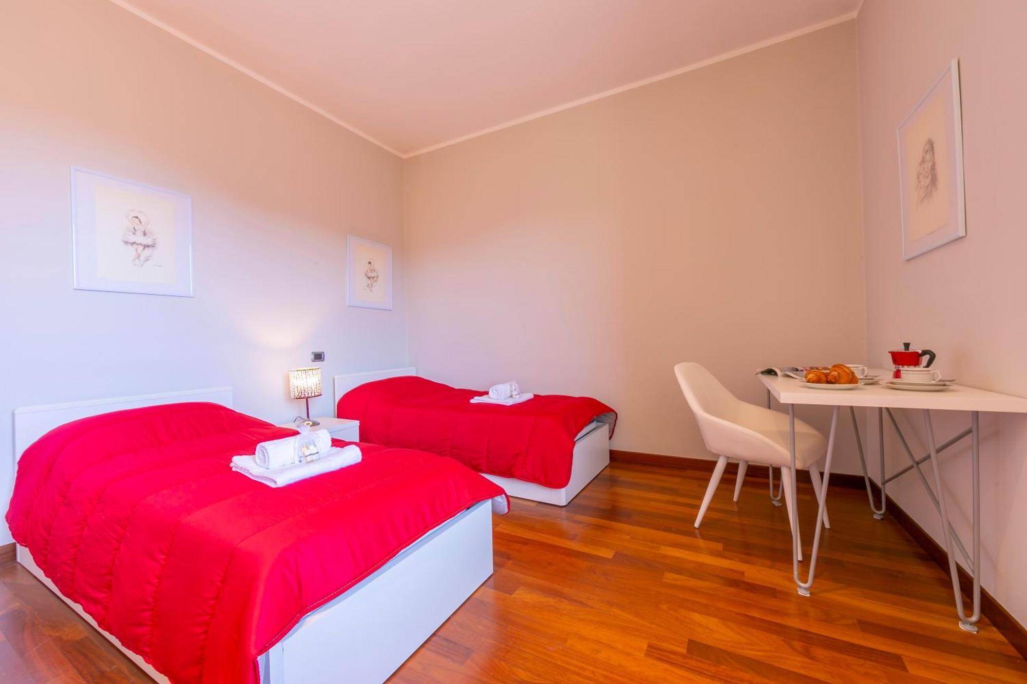 Appartamento Il Golfo Lake View - Happy Rentals Laveno-Mombello Exterior foto