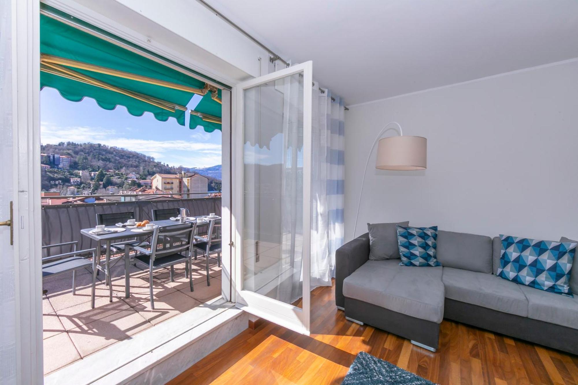 Appartamento Il Golfo Lake View - Happy Rentals Laveno-Mombello Exterior foto